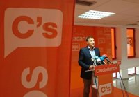 Ciudadanos Málaga reclama a la Junta que acometa el puente sobre el río Fahala y la mejora del firme de la A-404