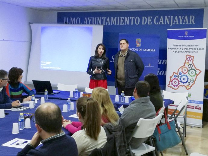 El PDE de la Alpujarra Almeriense se ha estrenado en Canjáyar con interés.