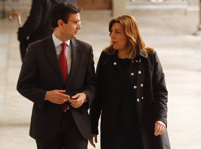 El alcalde de Granada recibe a la presidenta de la Junta, Susana Díaz