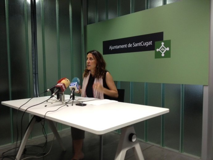 Mercè Conesa, En Roda De Premsa