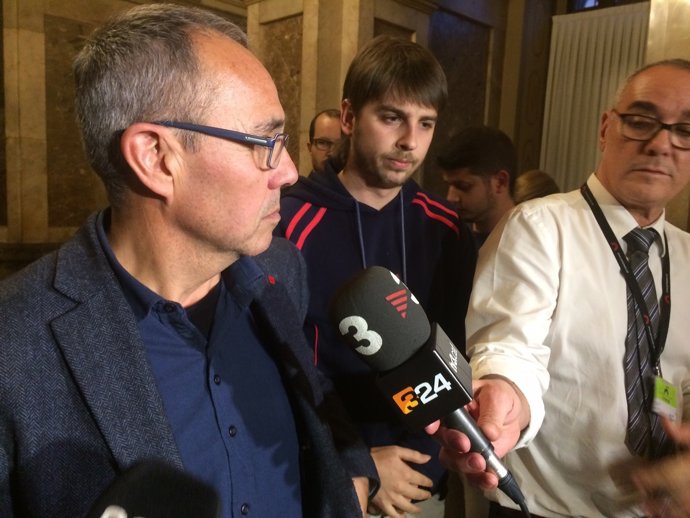 El portaveu d'SíQueEsPot en el Parlament, Joan Coscubiela