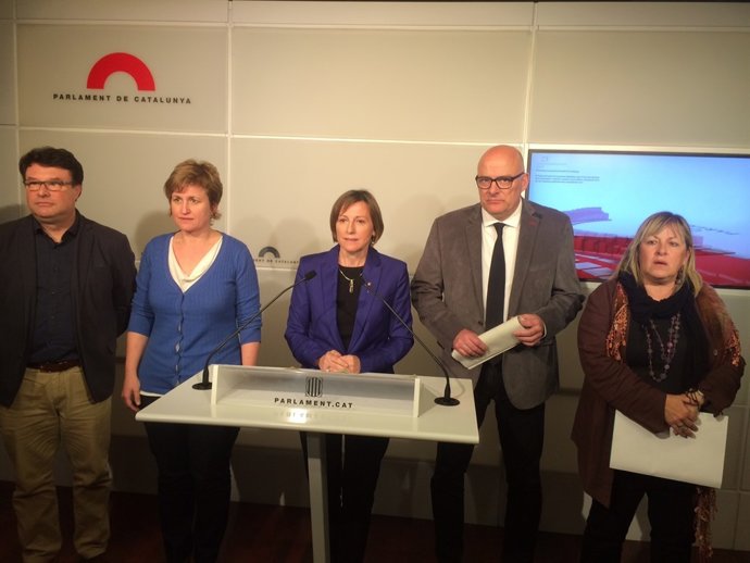  Mesa del Parlament amb Carme Forcadell, Corominas, Simó, Barrufet i Nuet