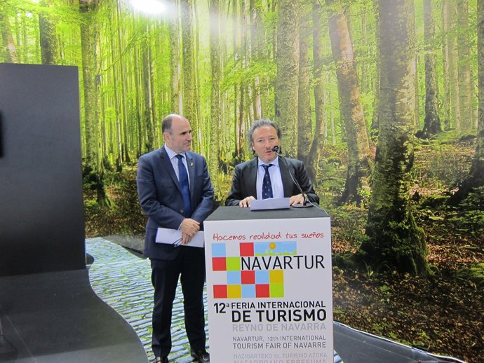 Manu Ayerdi y Luis Cortés en la inauguración de Navartur       