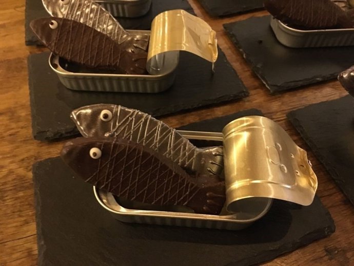 Sardinas de chocolate