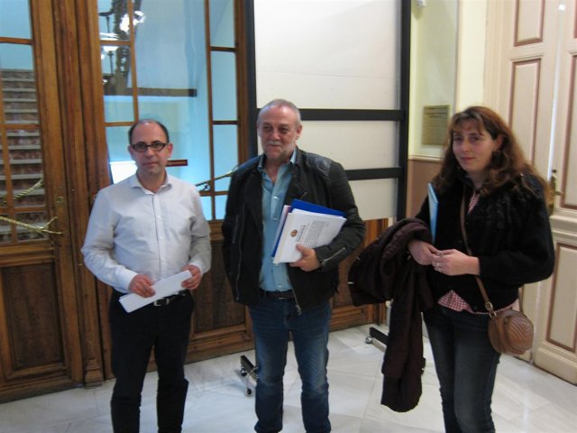 Valladolid. Los participantes a la salida de la reunión