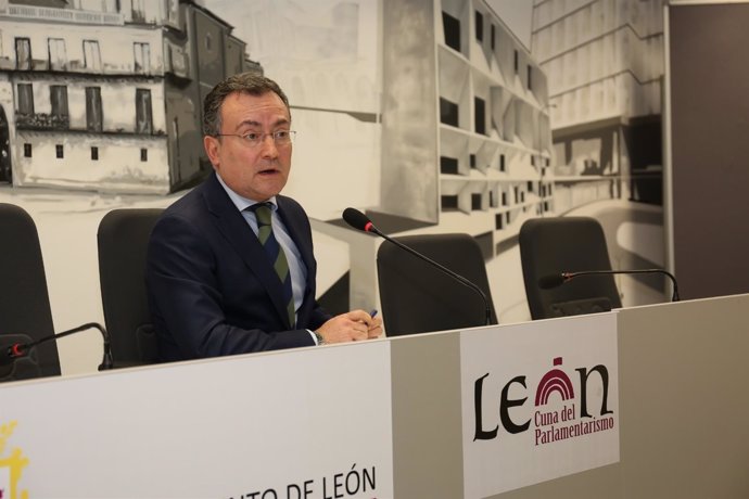 León: Fernando Salguero