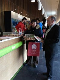 Teruel presenta su guía de naturaleza y su gastronomía en Navarra