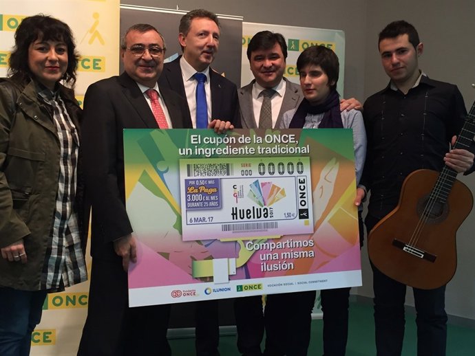 Colaboración entre la ONCE y el Ayuntamiento por la Capitalidad Gastronómica. 