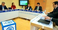 El PP-A se reúne para iniciar la elaboración de la ponencia de Reglamento para su congreso regional
