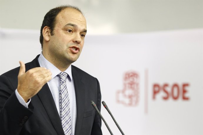 El coordinador del PSOE del Área Económica de Ponencia marco, José Carlos Díez