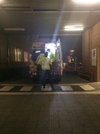 Permanece "estable" e ingresado en la UVI el joven tiroteado esta madrugada en Usera