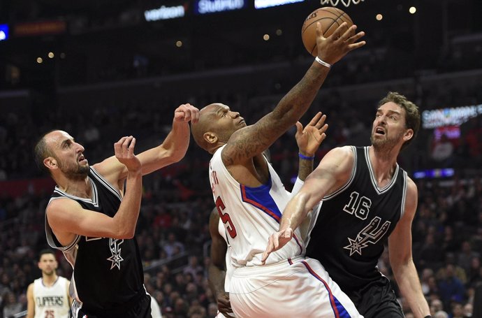 Marreese Speights Pau Gasol San Antonio Spurs Los Angeles Clippers