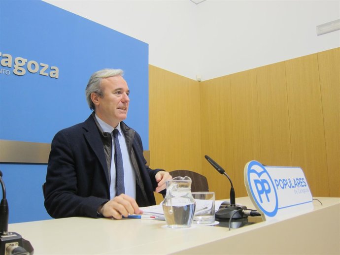Jorge Azcón (PP)                