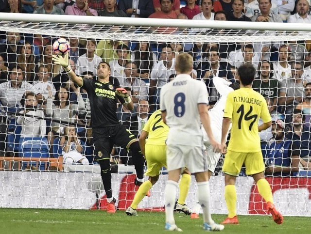 Villarreal Real Madrid Toni Kroos Sergio Asenjo Trigueros