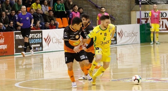 Jaén y Peñíscola cumplen para presionar a Palma Futsal