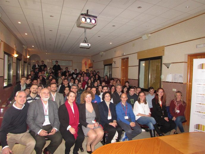 Empresarios del Club Infancia y Empresa junto a a                   