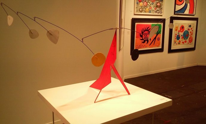 'The Red Base' De Alexander Calder, En La Galería Mayorall, Vendida Por 2,5 Mill