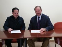 Interfresa firma un acuerdo para la promoción de los frutos rojos durante la capitalidad gastronómica de Huelva