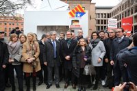 Mas dice que juzgar a Homs crea "grietas profundas" en la democracia 