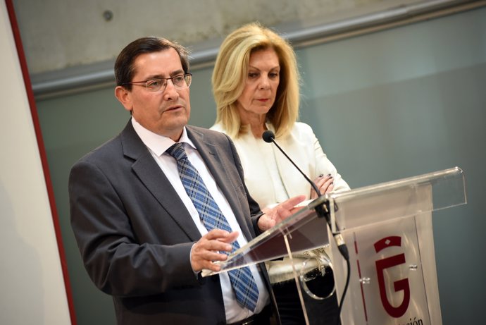 José Entrena y María José López en comparecencia informativa