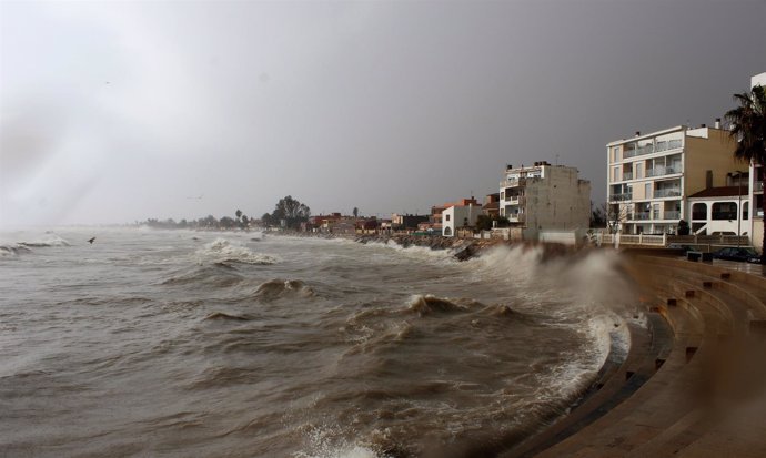 Imagen del temporal en Burriana 