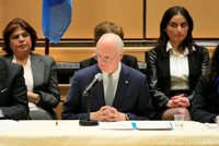 De Mistura pide en Ginebra a régimen y oposición que se respeten y dejen los ataques personales