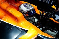 Alonso: "Es demasiado pronto para valorar el rendimiento del coche"