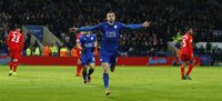 El Leicester recupera la sonrisa sin Ranieri y golea al Liverpool
