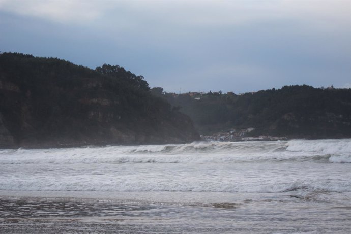 Olas temporal Asturias