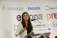Montón anuncia un cambio legislativo para que la sanidad pública sea la "fórmula preferente" en la Comunidad valenciana