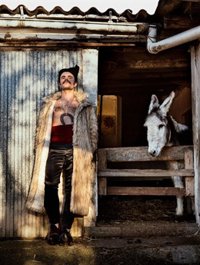 Rodrigo Cuevas estrena su nuevo espectáculo 'El mundo por montera' este sábado en Laboral