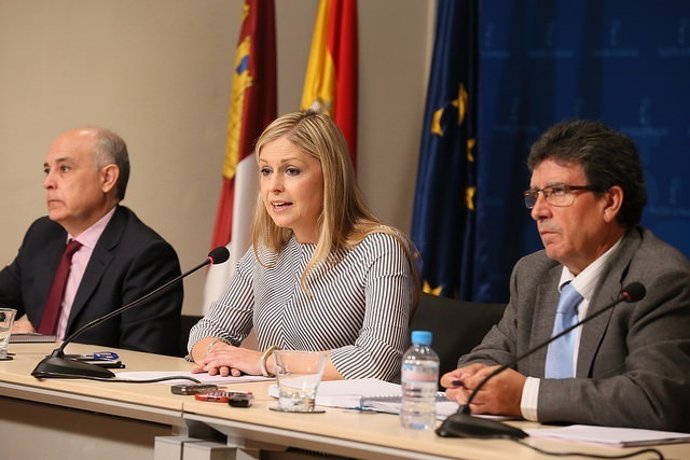 Consejera de Fomento, Elena de la Cruz