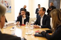 Ciudadanos critica que PP y PSOE den "una patada hacia adelante" a la retirada de los retratos de Espinar y Pedroche