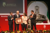 La entrega de Medallas de la Ciudad de Marbella se convierte en un homenaje póstumo a Pablo Ráez
