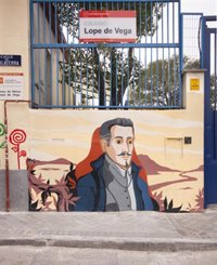 El artista Mario Mankey realiza dos murales en las paredes del CEIP Lope de Vega como apoyo a la escuela pública
