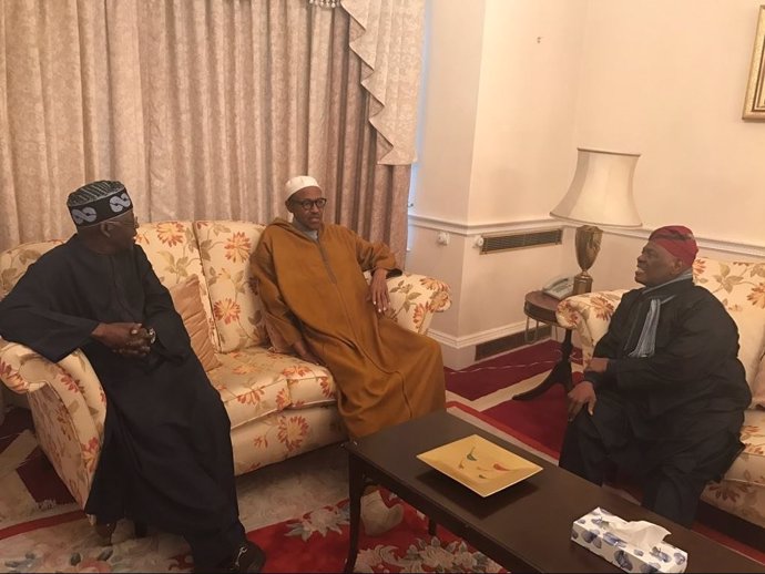 El presidente de Nigeria, Muhammadu Buhari, en una reunión en Londres