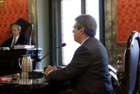 El fiscal eleva a definitiva su petición de nueve años de inhabilitación para Homs por el 9N