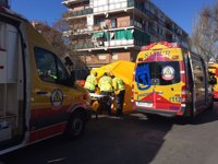 Hallan a una mujer degollada y a un hombre herido grave en una casa de Vicálvaro