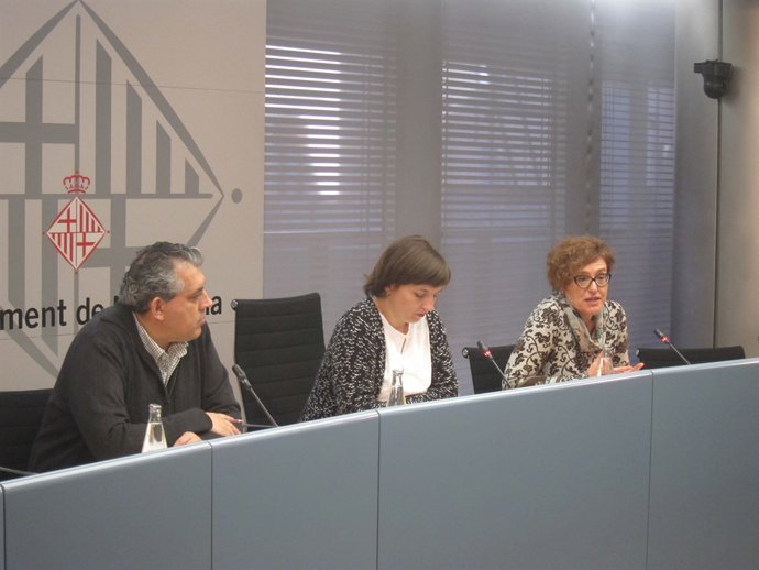  La Tinent D'Alcalde Laia Ortiz I La Regidor Montserrat Ballarín