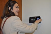 El sistema para que fichen los diputados de las Cortes de Aragón funciona "sin ningún problema"