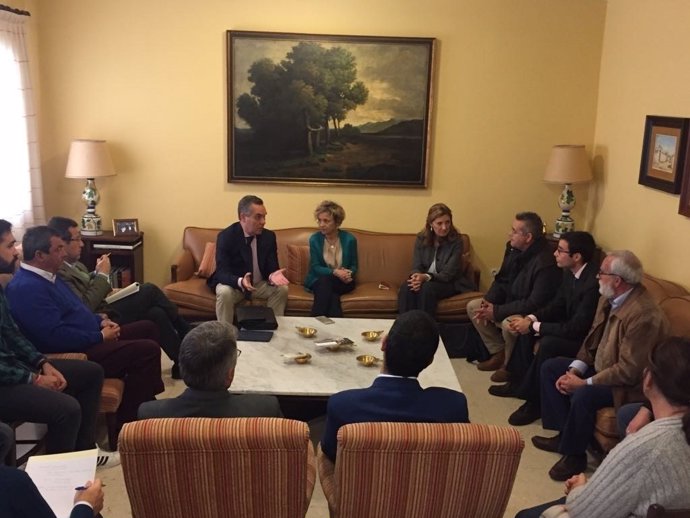 Reunión con la plataforma.