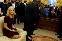 La Casa Blanca concluye que Conway actuó "sin mala fe" al defender la marca de Ivanka Trump