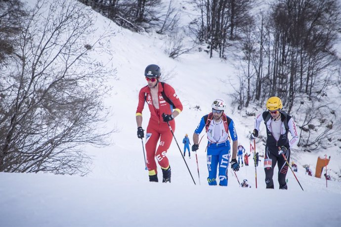 Kilian Jornet en la Carrera Vertical del Mundial de esquí de montaña