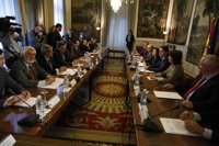 Gamarra califica de "momento histórico" el inicio de trabajos para reformar la financiación local