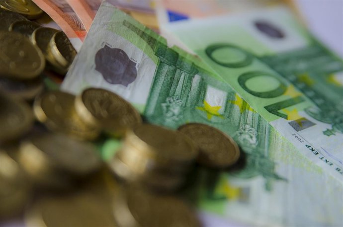 Monedes, moneda, billet. Billets, euro , euros, capital, efectiu, metàlic