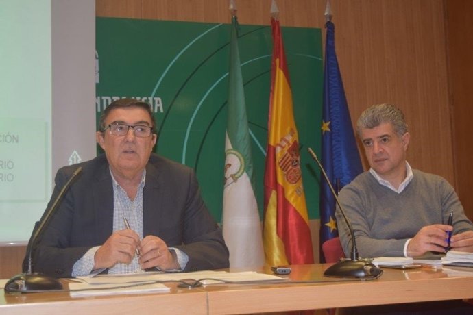 El delegado de Educación en Huelva, Vicente Zarza. 