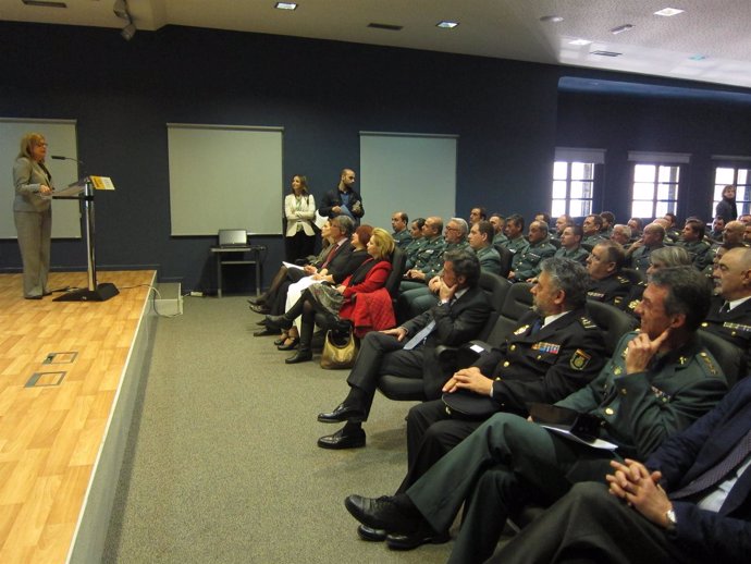                           Acto De La Guardia Civil, Policía Nacional Y Comu     