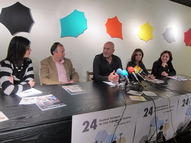 Presentación del 24 Festival Solidario de Cine Español de Cáceres            