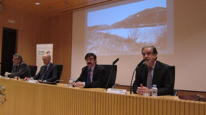 Inauguración en Zaragoza de las XXI Jornadas de Derecho de las Aguas