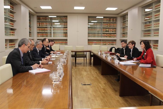 La reunió entre una delegació de Montcada i Reixac i membres de Foment